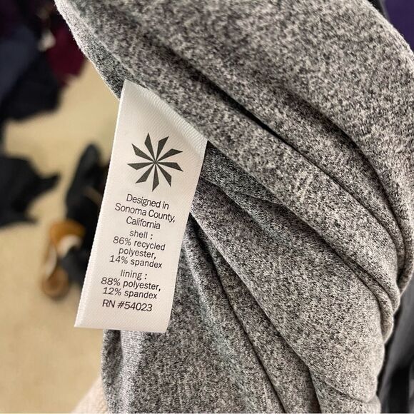 Athleta Grey Lined Bootcut Windbreaker Pants - Picture 6 of 6